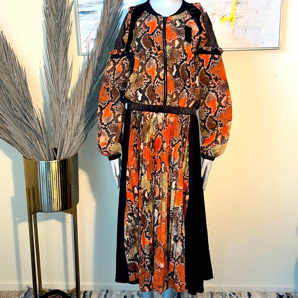 Tov pleated dress
